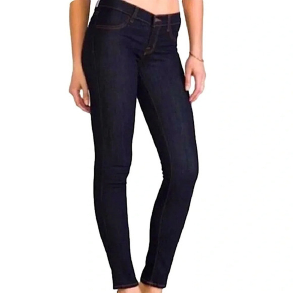 J Brand Low Rise dark blue Straight Fit Women’s Jeans sz 28